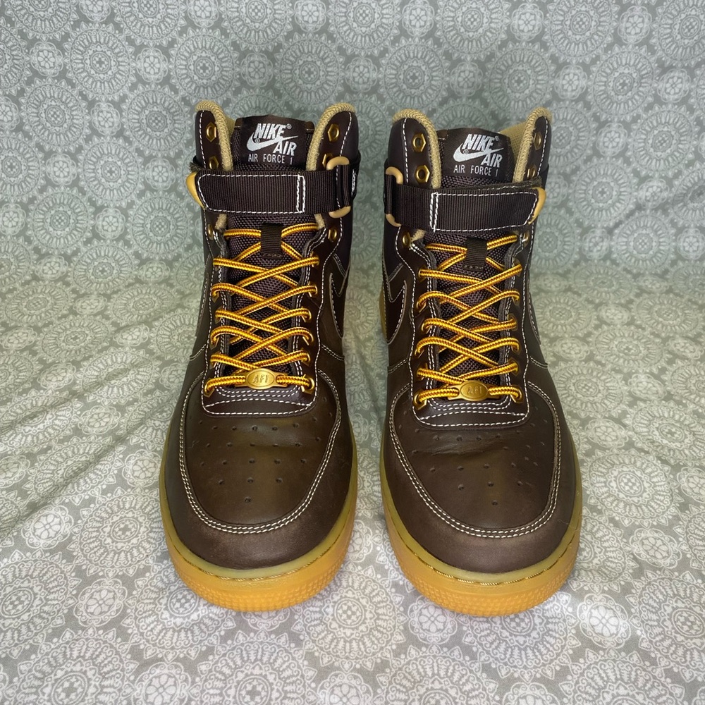 Nike Air Force 1 High Top, Size: 7Y (Boys)